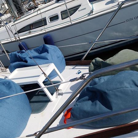 Navegar No Douro - Navegacao E Turismo Unipessoal, Lda Hotel Вила Нова ди Гая Екстериор снимка
